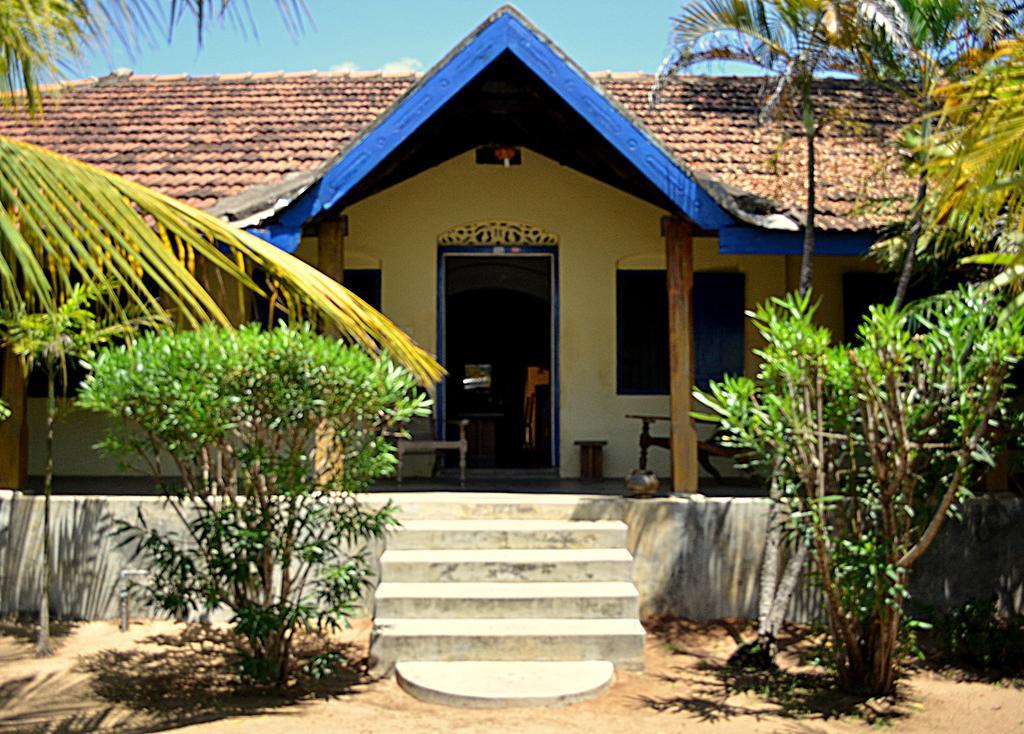 15Lmd Villa In Front Of The Lagoon Batticaloa Eksteriør bilde